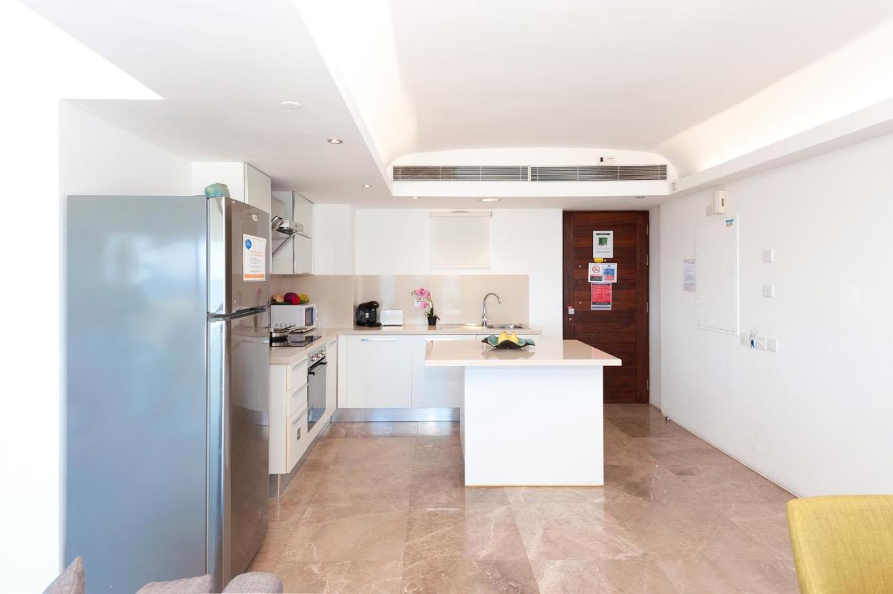 Apartment Marina - Beachfront بروتاراس المظهر الخارجي الصورة